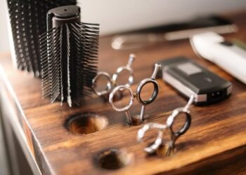 This Hair Care Advice Will Help You When Your Stylist Is Away