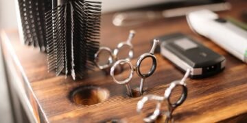 This Hair Care Advice Will Help You When Your Stylist Is Away